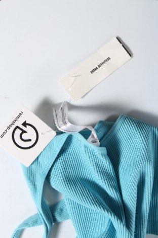 Γυναικείο αμάνικο μπλουζάκι Urban Outfitters, Μέγεθος M, Χρώμα Μπλέ, Τιμή 3,14 €