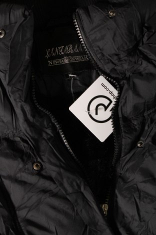 Dámska bunda , Veľkosť M, Farba Čierna, Cena  4,93 €