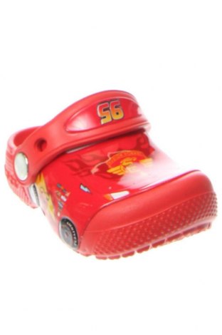 Детски обувки Crocs, Размер 19, Цвят Червен, Цена 31,15 лв.