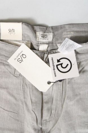 Мъжки къс панталон Q/S by S.Oliver, Размер XS, Цвят Сив, Цена 58,00 лв.