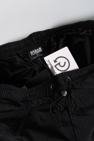 Мъжки къс панталон Urban Classics, Размер M, Цвят Черен, Цена 58,00 лв.