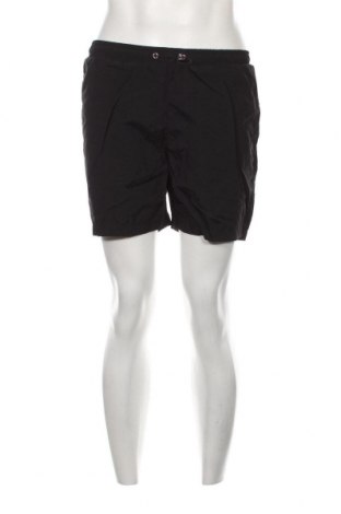 Мъжки къс панталон Urban Classics, Размер M, Цвят Черен, Цена 8,12 лв.