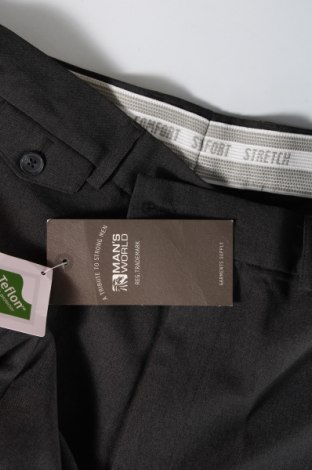 Pánske nohavice  Man's World, Veľkosť M, Farba Zelená, Cena  5,69 €