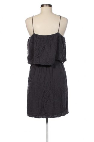 Kleid Twist & Tango, Größe M, Farbe Grau, Preis 7,77 €