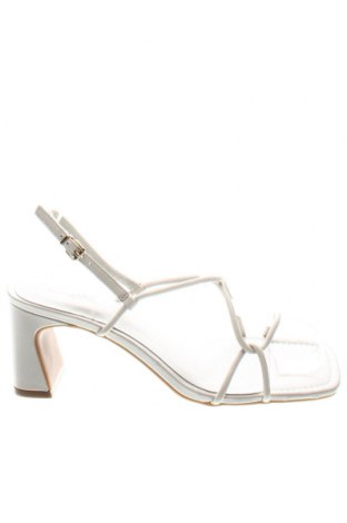 Sandalen Marks & Spencer, Größe 42, Farbe Weiß, Preis 17,51 €