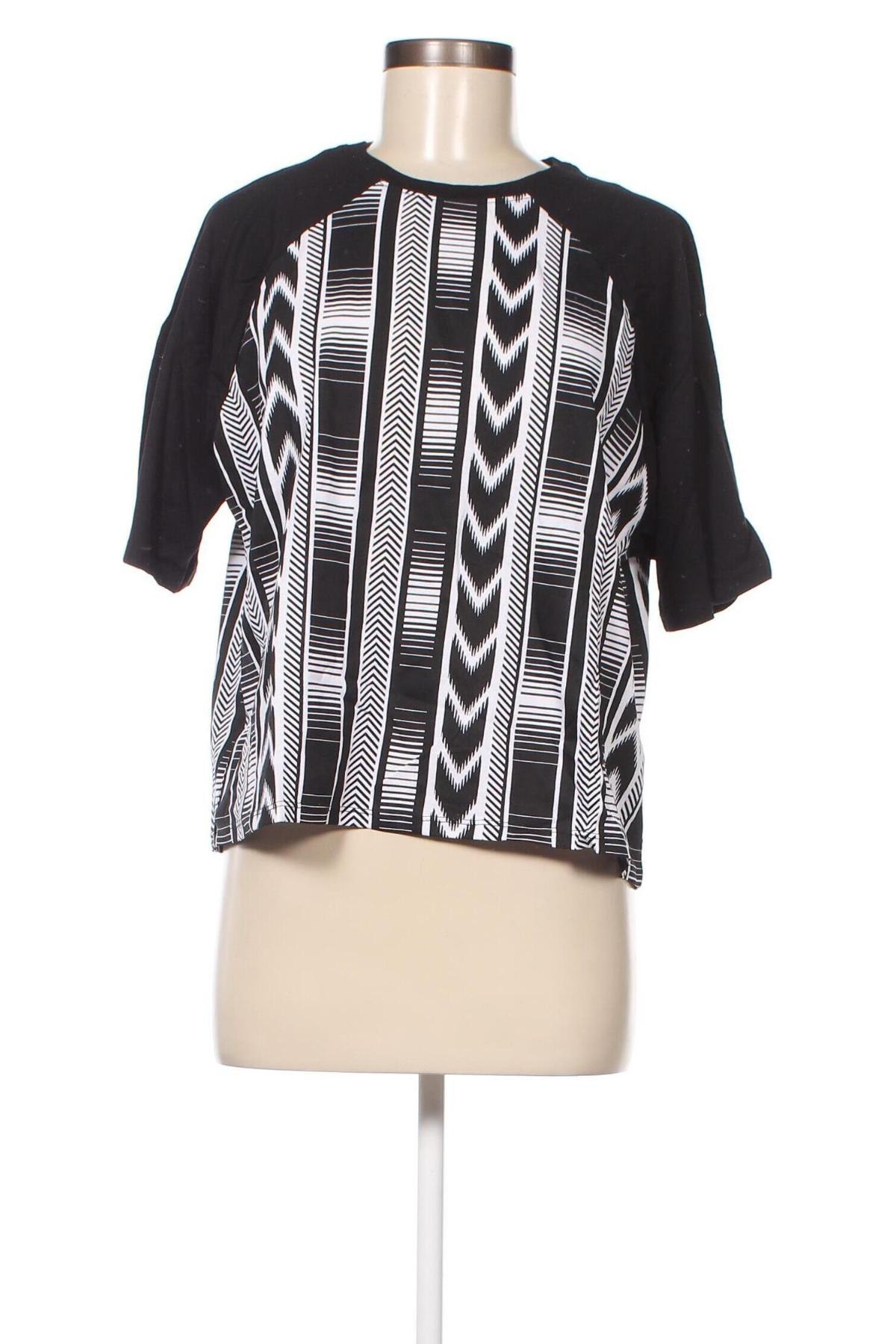 Γυναικεία μπλούζα Undiz, Μέγεθος S, Χρώμα Πολύχρωμο, Τιμή 3,71 €