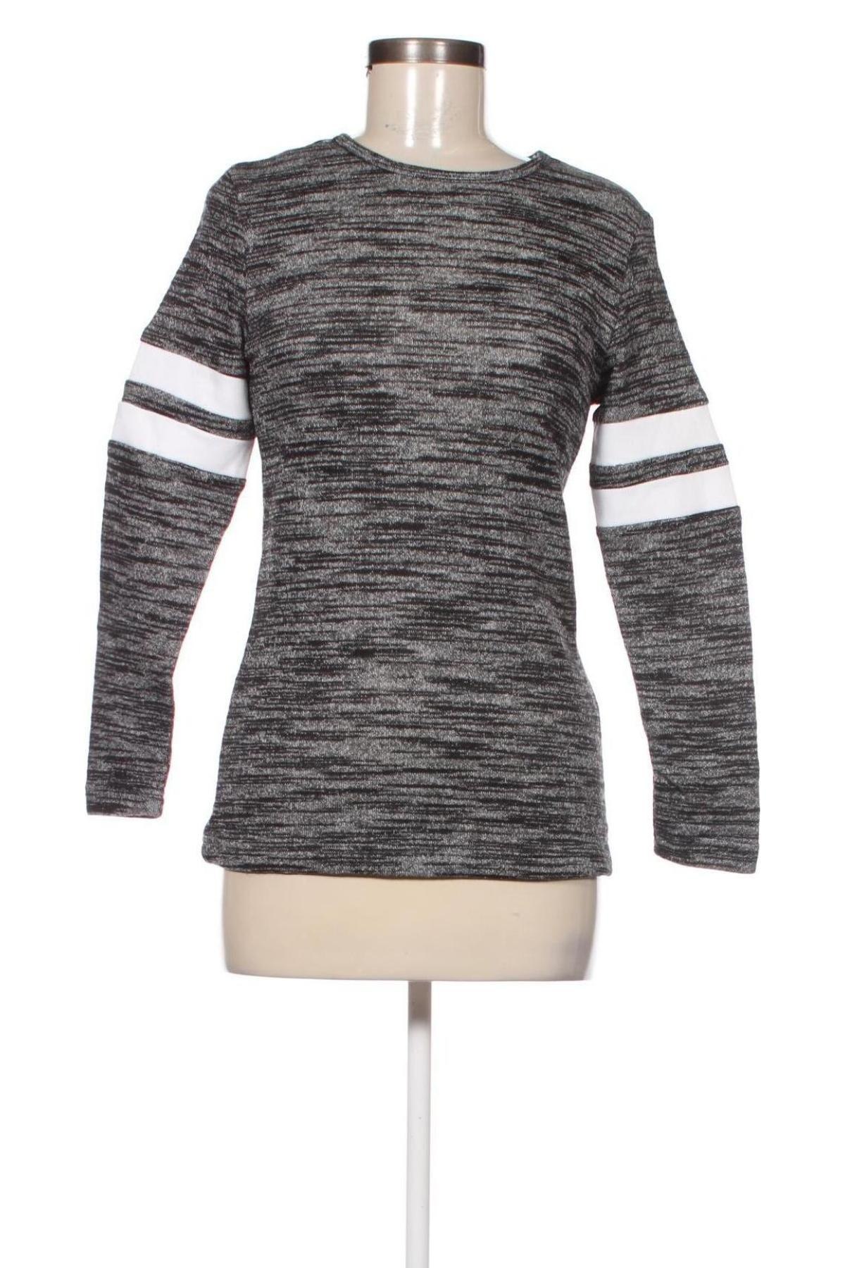 Damen Shirt Urban Classics, Größe XS, Farbe Grau, Preis € 9,99