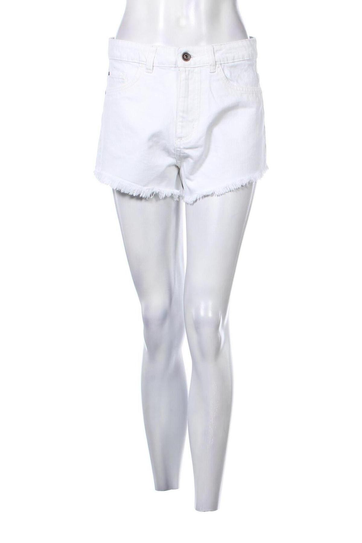 Γυναικείο κοντό παντελόνι Urban Classics, Μέγεθος M, Χρώμα Λευκό, Τιμή 4,54 €