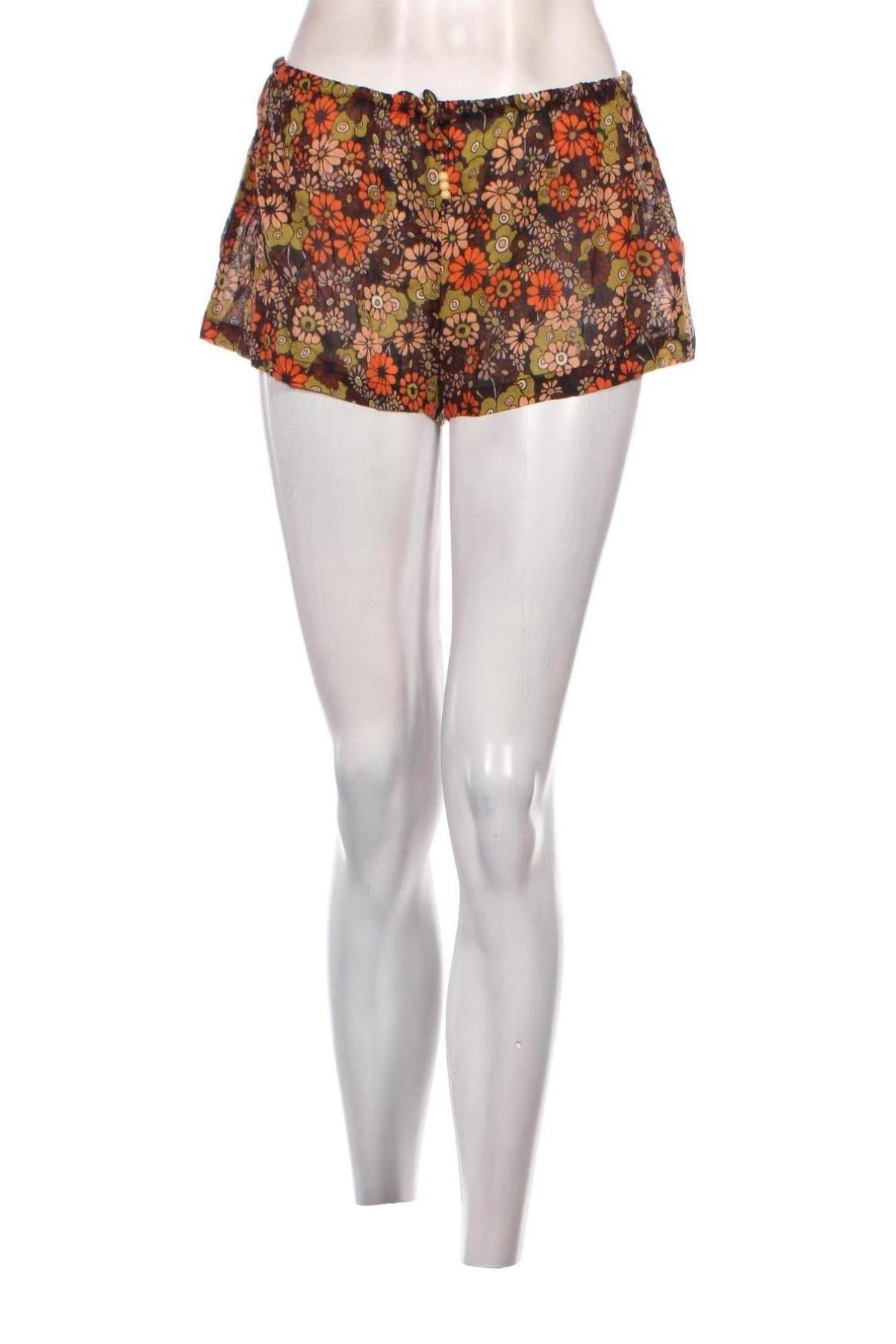 Damen Shorts Urban Outfitters, Größe S, Farbe Mehrfarbig, Preis 5,20 €