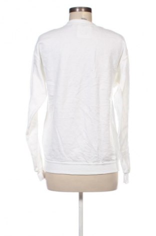 Damen Shirt Gildan, Größe S, Farbe Weiß, Preis 3,99 €