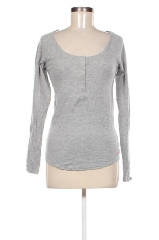 Damen Shirt Victoria's Secret, Größe L, Farbe Grau, Preis 23,99 €