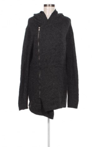 Damen Strickjacke Bershka, Größe M, Farbe Schwarz, Preis € 12,49