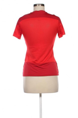 Γυναικείο t-shirt PUMA, Μέγεθος S, Χρώμα Κόκκινο, Τιμή 9,99 €