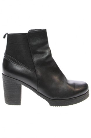 Damen Stiefeletten, Größe 37, Farbe Schwarz, Preis € 15,99