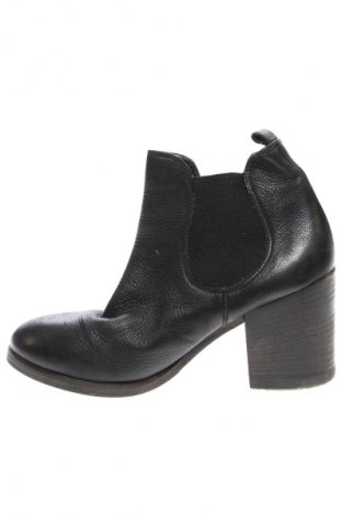 Damen Stiefeletten, Größe 40, Farbe Schwarz, Preis 39,90 €