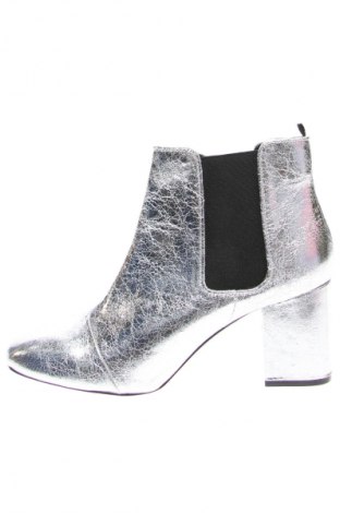 Damen Stiefeletten H&M, Größe 39, Farbe Silber, Preis € 15,99