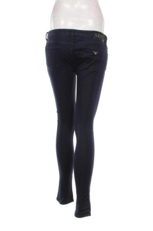 Damen Jeans Armani Jeans, Größe M, Farbe Blau, Preis 95,99 €