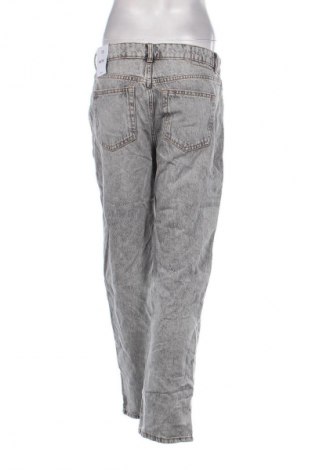 Damskie jeansy Bershka, Rozmiar M, Kolor Szary, Cena 74,99 zł