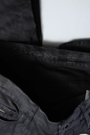 Дамски дънки Calvin Klein Jeans, Размер M, Цвят Черен, Цена 68,49 лв.