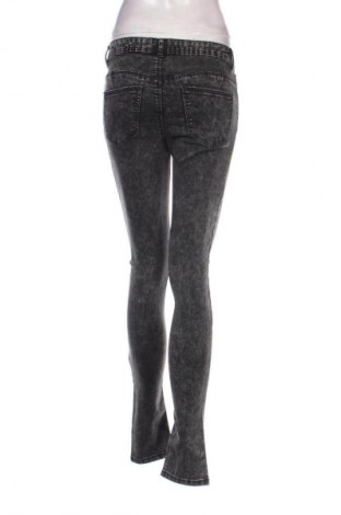 Damen Jeans Cropp, Größe M, Farbe Grau, Preis € 14,99