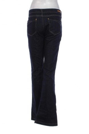 Damen Jeans Cross, Größe M, Farbe Blau, Preis € 14,99