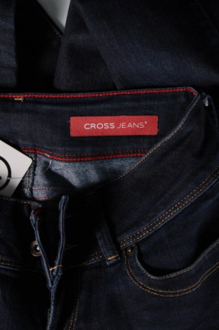 Дамски дънки Cross Jeans, Размер S, Цвят Син, Цена 14,99 лв.