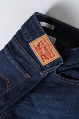 Γυναικείο Τζίν Levi's, Μέγεθος M, Χρώμα Μπλέ, Τιμή 18,99 €