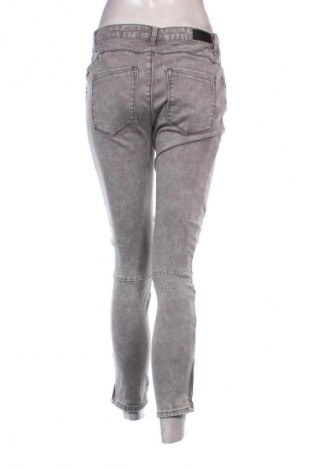 Damen Jeans ONLY, Größe XL, Farbe Grau, Preis 23,99 €