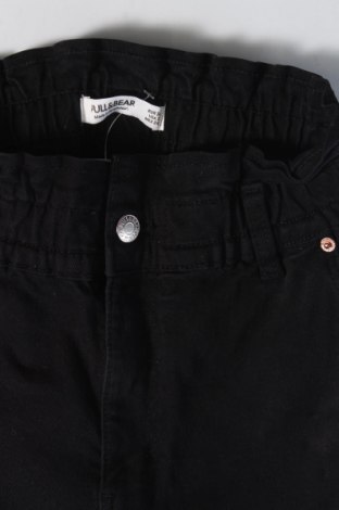 Dámske džínsy  Pull&Bear, Veľkosť XS, Farba Čierna, Cena  7,95 €