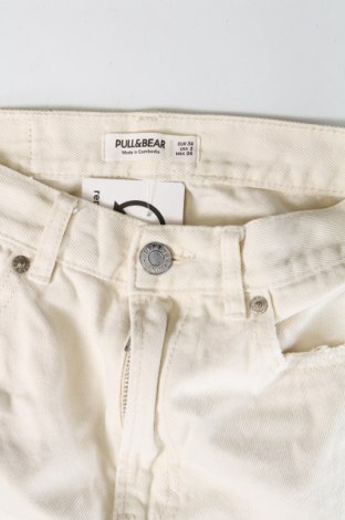 Γυναικείο Τζίν Pull&Bear, Μέγεθος XS, Χρώμα Εκρού, Τιμή 9,99 €