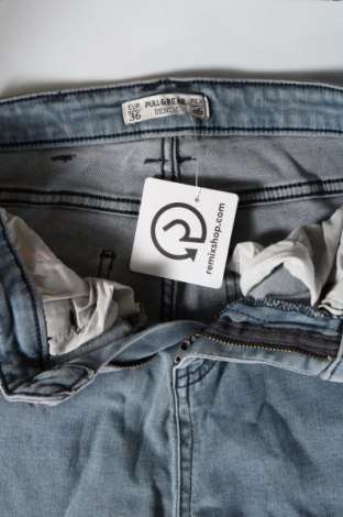 Damskie jeansy Pull&Bear, Rozmiar S, Kolor Niebieski, Cena 46,99 zł