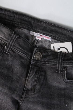 Damen Jeans Tally Weijl, Größe M, Farbe Schwarz, Preis € 9,49