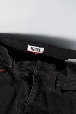 Blugi de femei Tommy Jeans, Mărime S, Culoare Negru, Preț 518,62 Lei