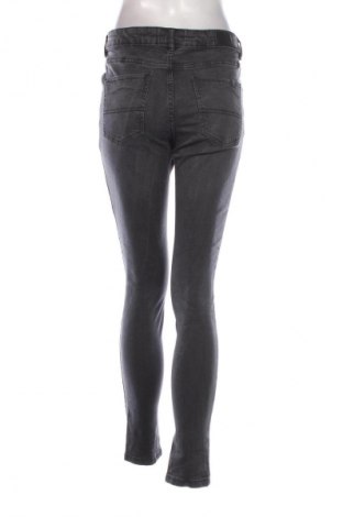 Damen Jeans Urban Classics, Größe M, Farbe Grau, Preis 4,99 €