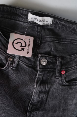 Damskie jeansy Zara, Rozmiar XS, Kolor Szary, Cena 40,99 zł