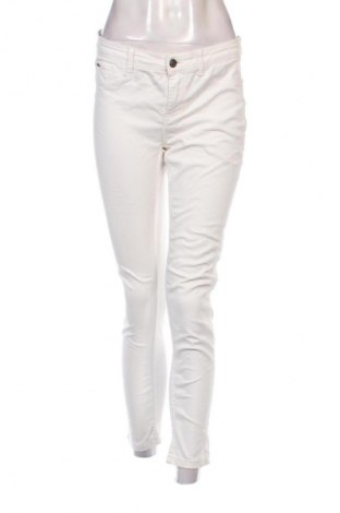 Damen Jeans Zara, Größe M, Farbe Weiß, Preis 8,99 €