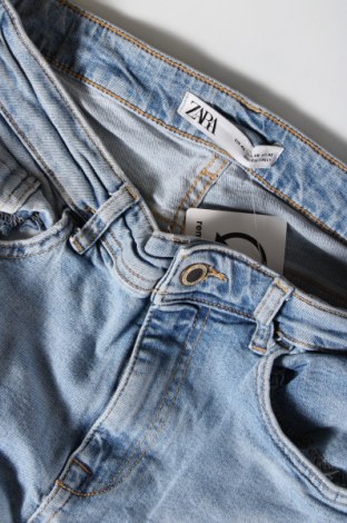 Γυναικείο Τζίν Zara, Μέγεθος L, Χρώμα Μπλέ, Τιμή 6,99 €