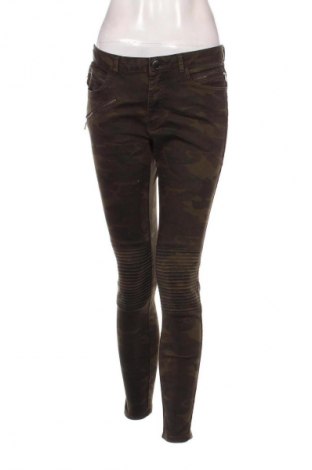 Damen Jeans Zara, Größe M, Farbe Mehrfarbig, Preis € 18,99