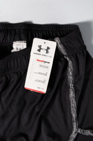 Pantaloni scurți de femei Under Armour, Mărime S, Culoare Negru, Preț 139,99 Lei