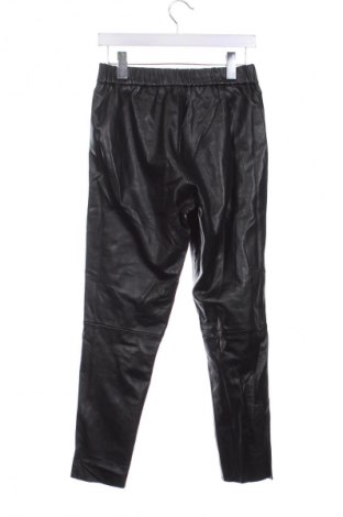 Pantaloni de piele pentru damă ONLY, Mărime XS, Culoare Negru, Preț 398,76 Lei