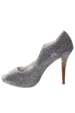 Damenschuhe, Größe 37, Farbe Silber, Preis € 11,99