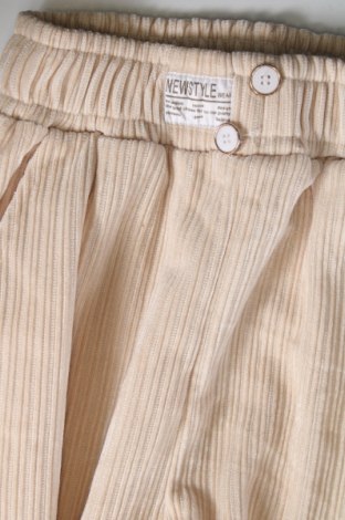 Damenhose, Größe XS, Farbe Beige, Preis € 5,49