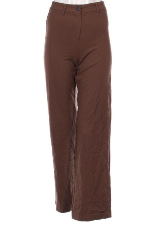 Pantaloni de femei Bershka, Mărime XXS, Culoare Maro, Preț 43,99 Lei