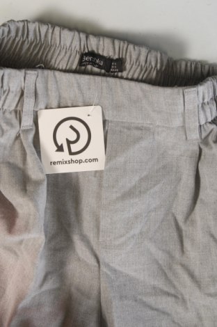 Pantaloni de femei Bershka, Mărime S, Culoare Gri, Preț 95,99 Lei