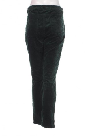 Pantaloni de femei Essentials by Tchibo, Mărime L, Culoare Verde, Preț 95,99 Lei