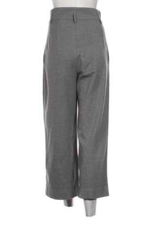 Pantaloni de femei H&M, Mărime S, Culoare Gri, Preț 73,98 Lei