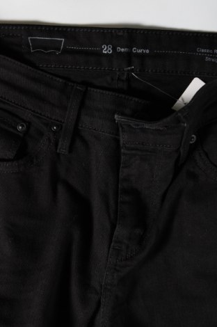 Γυναικείο Τζίν Levi's, Μέγεθος M, Χρώμα Μαύρο, Τιμή 17,99 €