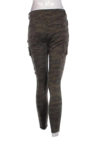 Pantaloni de femei ONLY, Mărime M, Culoare Verde, Preț 26,99 Lei