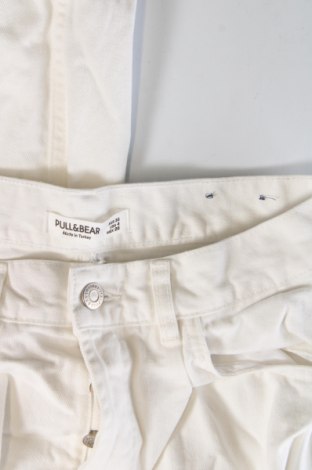 Damenhose Pull&Bear, Größe S, Farbe Weiß, Preis 6,49 €