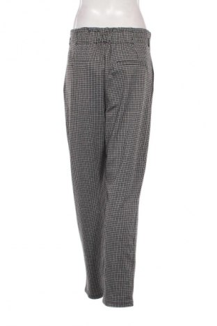 Pantaloni de femei Reserved, Mărime L, Culoare Gri, Preț 38,99 Lei